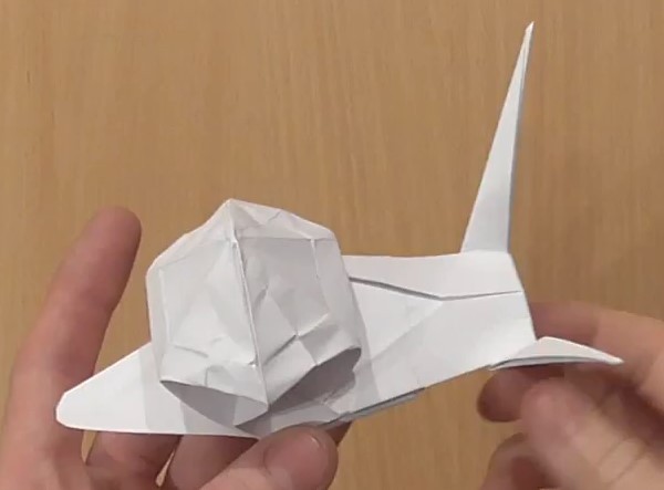 The simplest three-dimensional origami snail tutorial