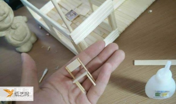 A complete step-by-step guide to hand-making a realistic villa model using disposable chopsticks