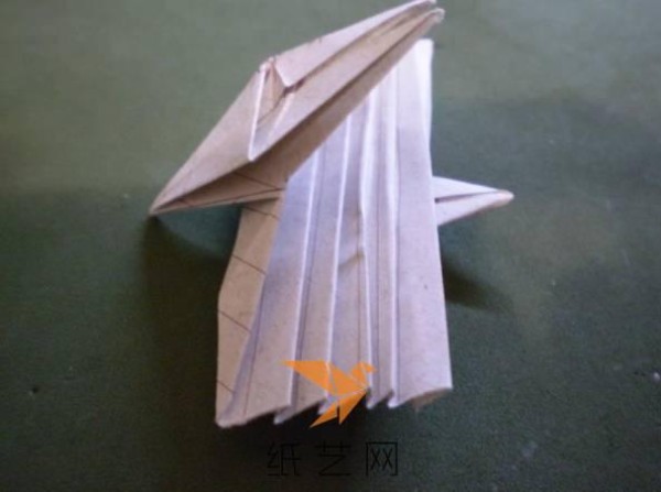 Origami armadillo making tutorial