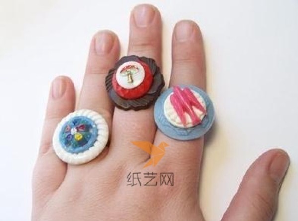 DIY Ring Tutorial from Buttons