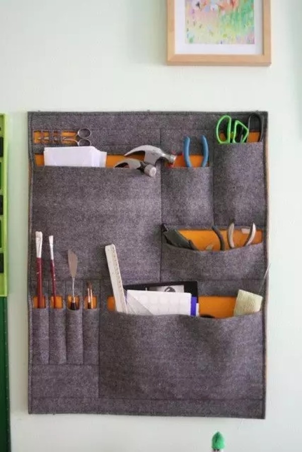 Tutorial on non-woven wall hangings with lots of storage