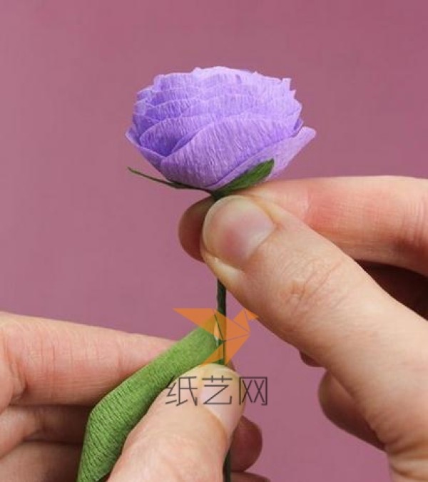 Tutorial on making paper art flowers from cool crepe paper