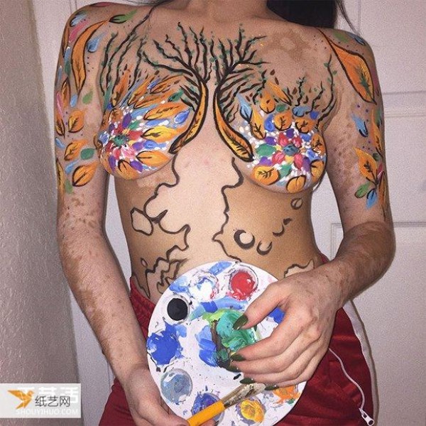 A mark that makes people proud! Girl with vitiligo gains confidence with body painting