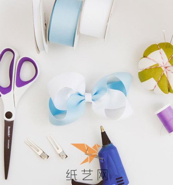 Chic Perfect Bow Making Tutorial