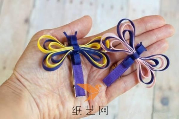 Tutorial on making small dragonfly hairpins for Christmas gifts