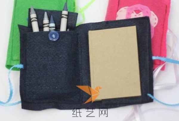 Tutorial on making beautiful and cute non-woven book covers