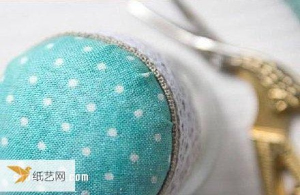 How to make cute pin plugs using discarded glass jars