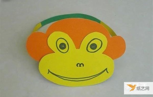 How to make a very simple cardboard monkey hat headdress for toddlers