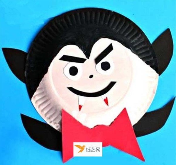 Make a Halloween vampire mask using a dinner plate