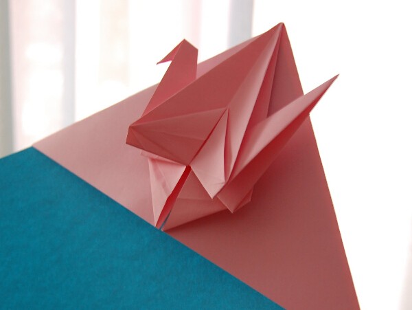 Origami paper crane bookmark tutorial