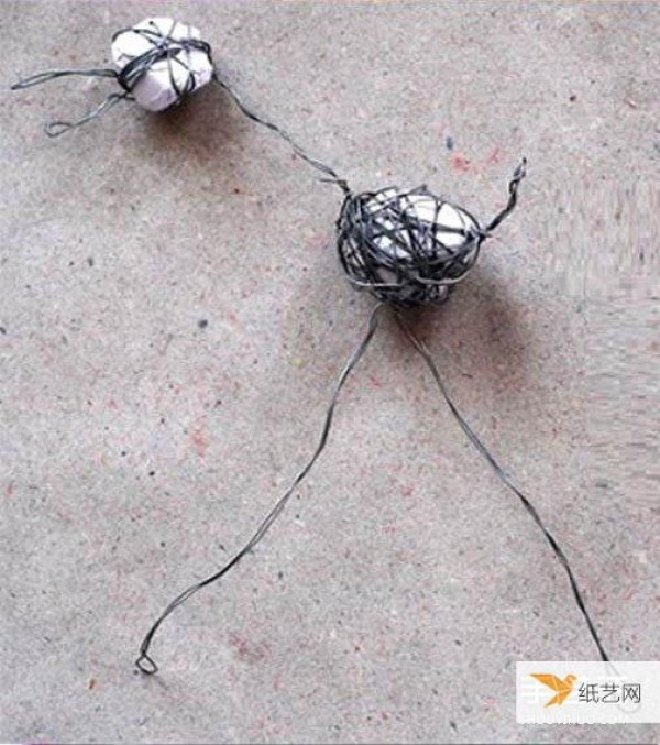 You only need to prepare wool and wire in advance to make a childrens egret doll.