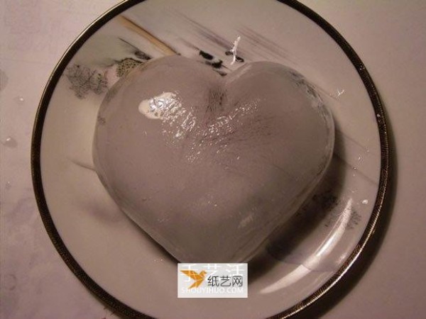 Very creative valentine gift frozen heart making illustrated tutorial