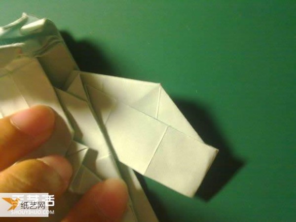 Detailed illustration of the folding method of Hatsune Miku