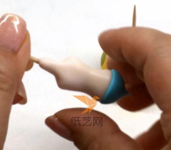 Detailed tutorial on making a cute little girl from ultra-light clay