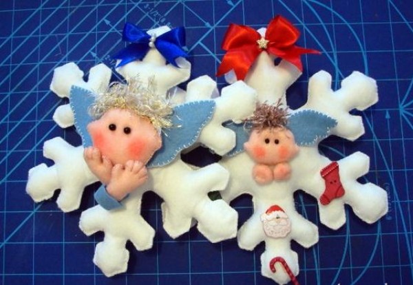 Tutorial on how to make cute little angel snowflake ornaments