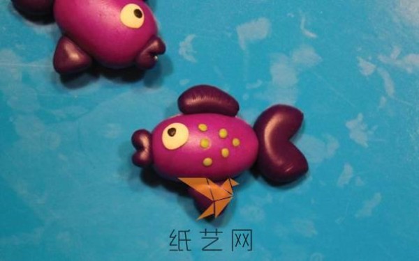 Tutorial on making cute ultra-light clay fish