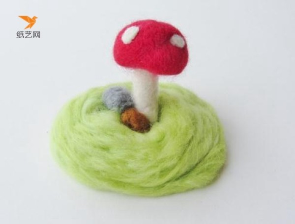 Tutorial on how to make cute little wool felt mushrooms