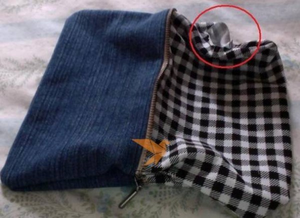 Tutorial on how to make a beautiful pencil case from old jeans