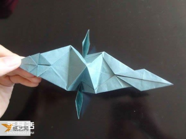 Western dragon with wings origami tutorial illustration