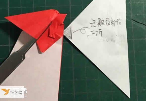 Illustration of folding method of three-dimensional paper big rooster