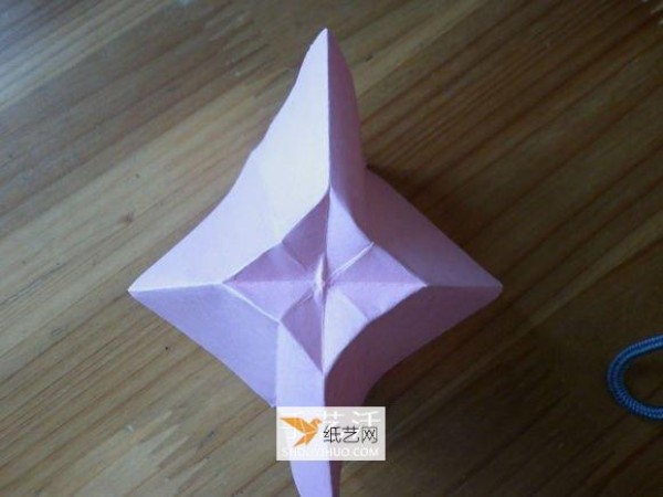 Easy to learn how to fold paper bows