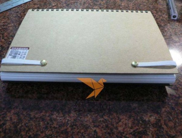 Tips for life: a tutorial on making a notebook that can be inserted into a pen