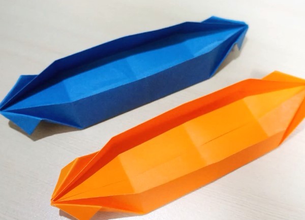 Tutorial on how to make a simple origami boat