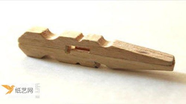 Use wooden clips to make your own personalized toy gun