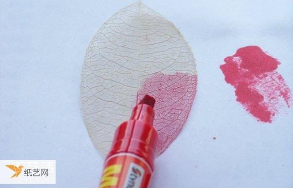 Tutorial on the simplest way to make leaf vein bookmarks by yourself