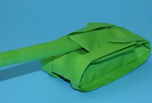 Handmade tutorial for a new origami tank