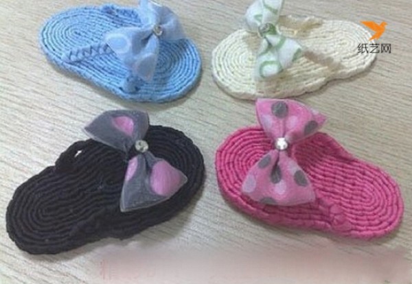 Detailed tutorial on hand knitting simple and cute baby bow slippers