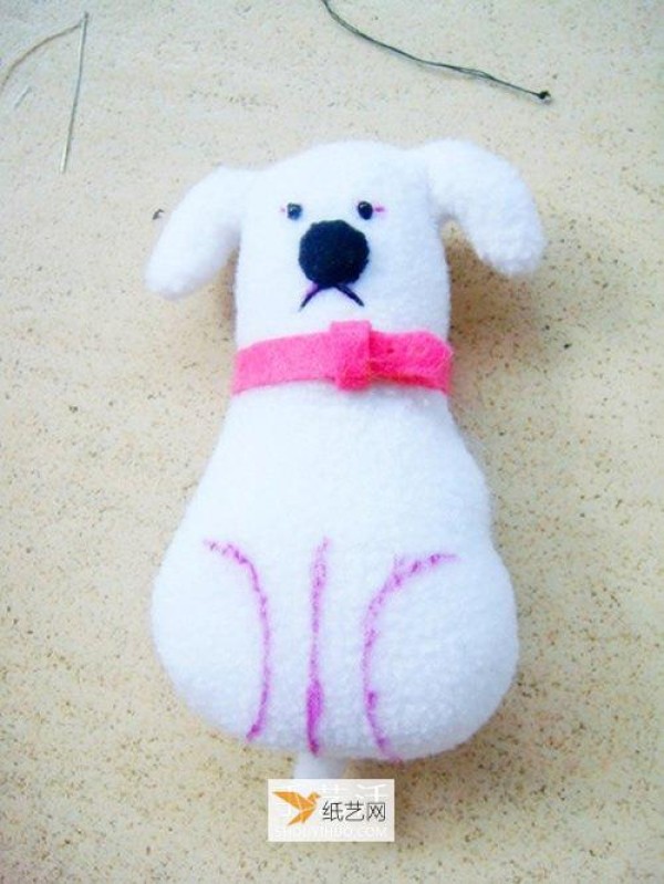 Illustration of how to make personalized non-woven puppy dolls