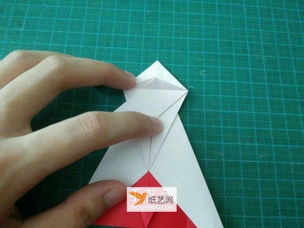 Detailed illustrated tutorial on how to fold the Christmas crane