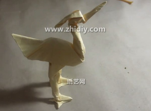 Origami video tutorial for handmade origami egret