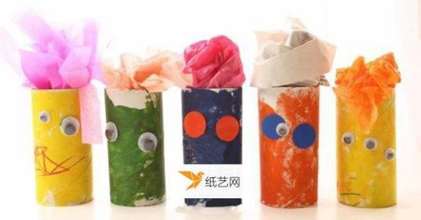 A simple tutorial for children to make little monsters using paper rolls