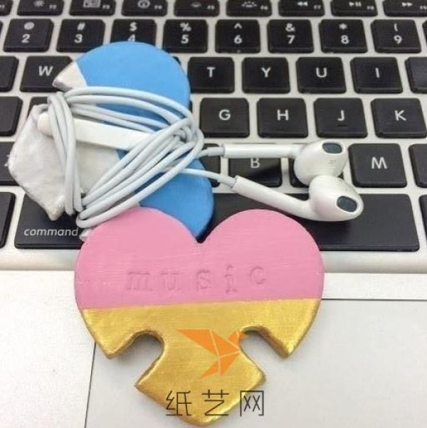 Simple and beautiful ultra-light clay heart-shaped headphone winding tutorial