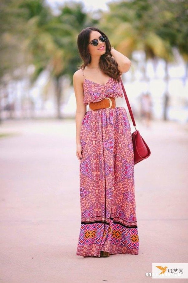 Long dresses with different patterns to bring out the ever-changing summer mood