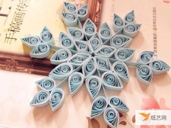 Appreciate pictures of handmade works of beautiful paper quilling that make people feel particularly shocked