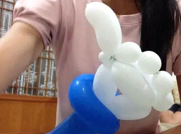 Creative balloon shapes teach you how to make like magic balloons