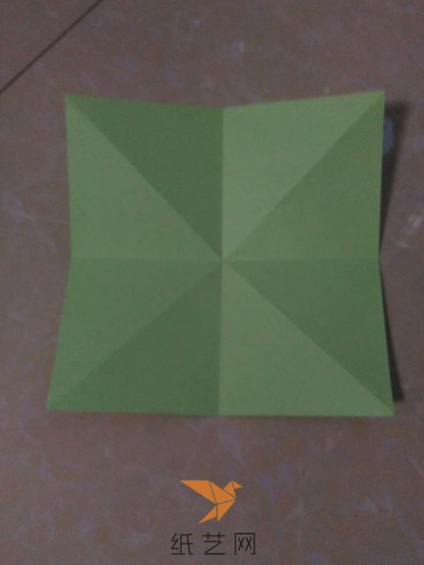 Simple 3D four-leaf clover origami tutorial