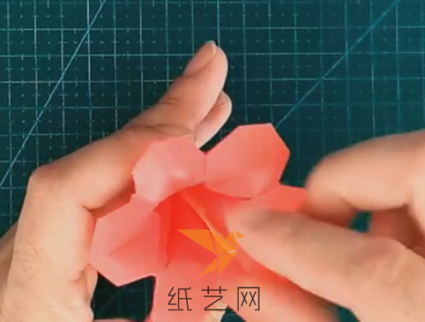 Origami lily of the valley six-petal flower video tutorial