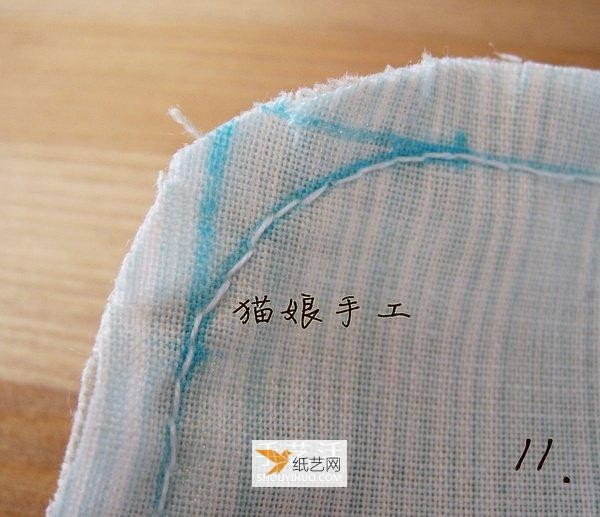 Use non-woven fabric to make beautiful Xiangyun table mats