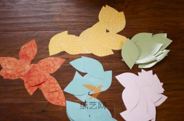 Autumn Fall Leaves Paper Wreath Handmade Illustrated Tutorial