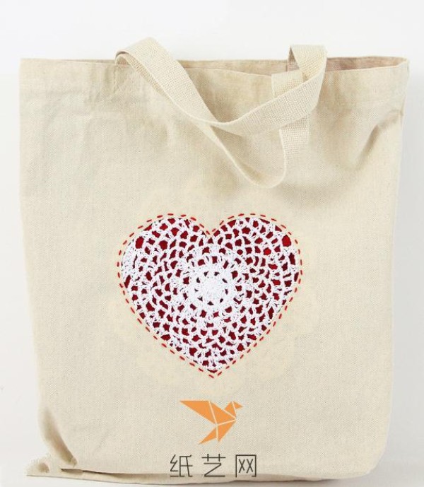 Tutorial on making beautiful heart-shaped shopping bags