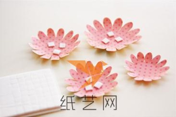 Simple and beautiful decorative paper flower making tutorial