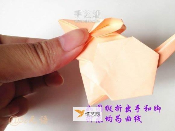 Very realistic three-dimensional paper mouse making illustrated tutorial