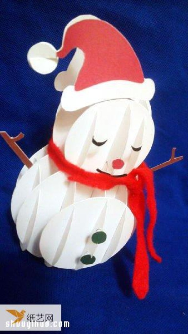 Comprehensive illustrated tutorial for hand-making a personalized three-dimensional paper sculpture of a Christmas snowman