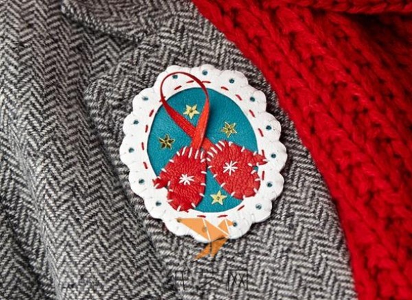 Cute Christmas Brooch Making Tutorial