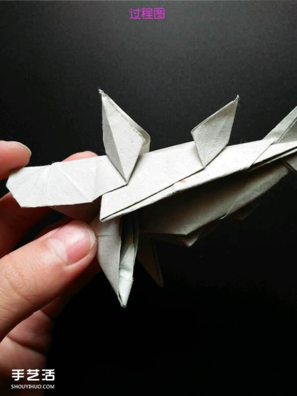 Detailed illustration of a particularly complex paper shark fold