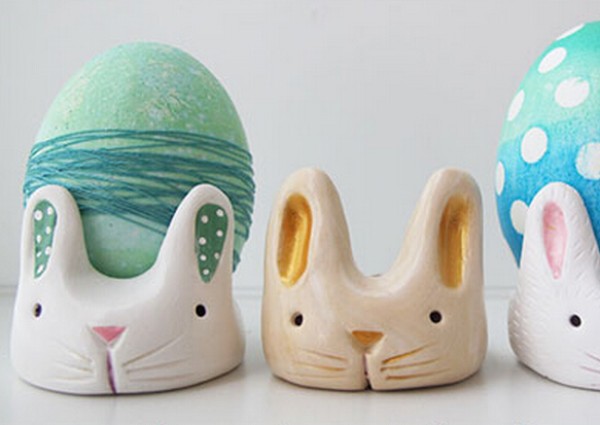 Tutorial on how to make an Easter Bunny egg holder for Easter eggs from polymer clay